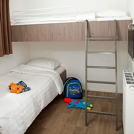 Boslodge Xl Hotel Alphen (North Brabant)